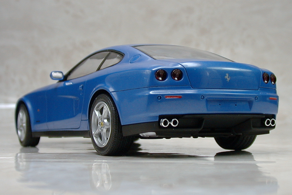 FERRARI 612 SCAGLIETTI